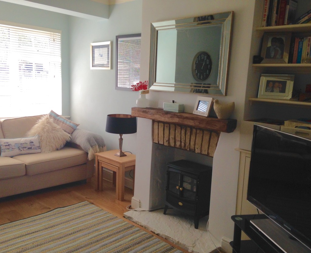 Quick living room update with Habitat