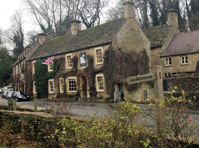 Swan hotel in Bibury