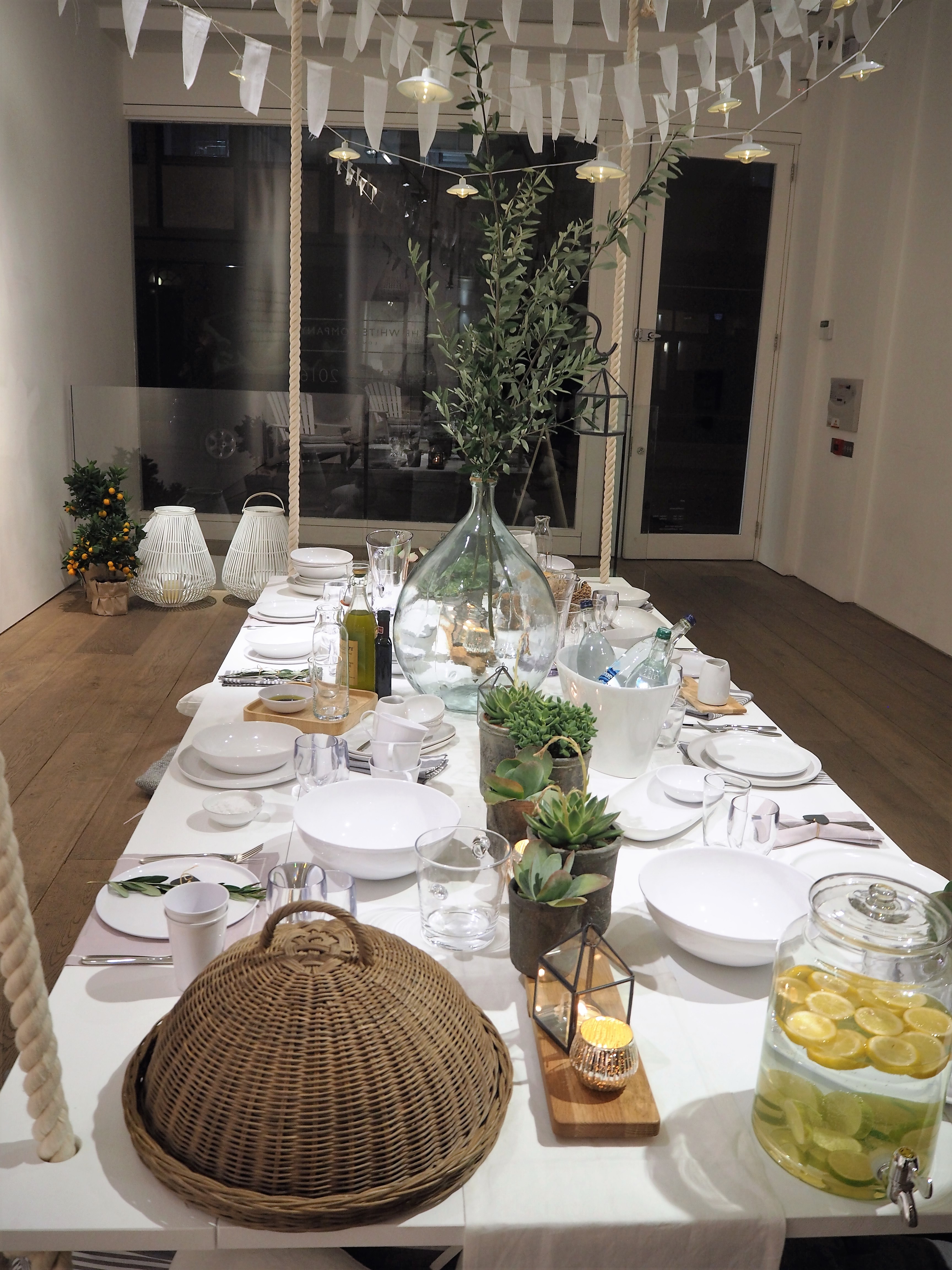 The White Company dining accessories