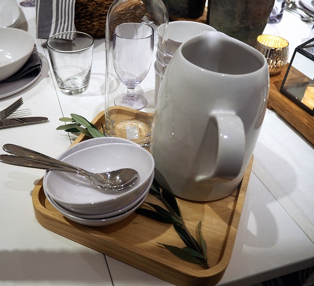 The White Company dining accessories