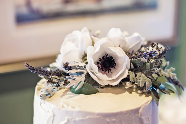 anemone wedding cake